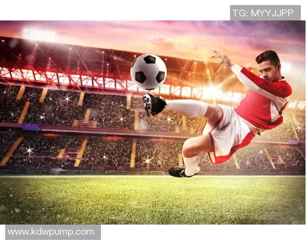 足球明星摆台艺术展示精美图片合集欣赏与解读