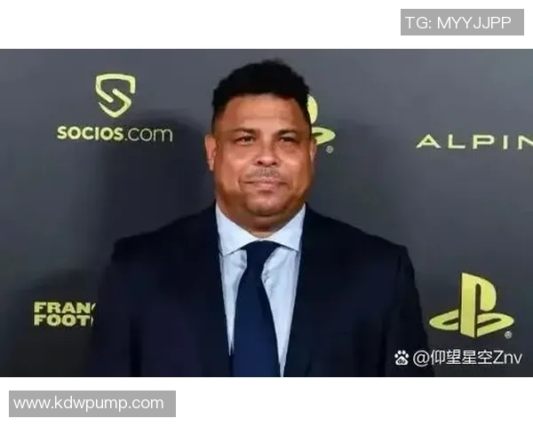 退役足球明星转型政坛的成功之路与挑战分析