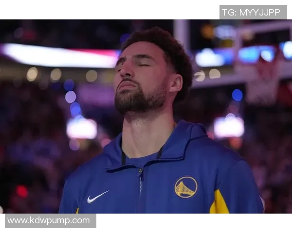 克莱汤普森的传奇篮球生涯与勇士队的辉煌成就回顾 克莱汤普森的传奇篮球生涯与勇士队的辉煌成就回顾